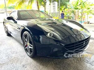 2015 Ferrari California 3.9 T Convertible