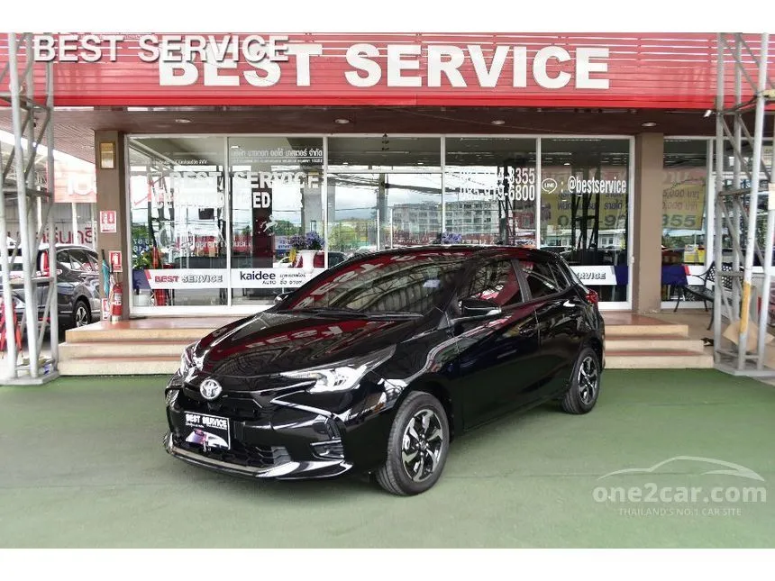 2024 Toyota Yaris Smart Hatchback