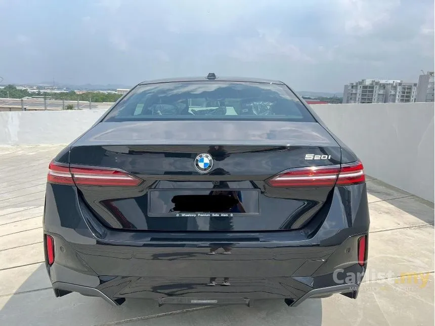 2024 BMW 520i M Sport Sedan