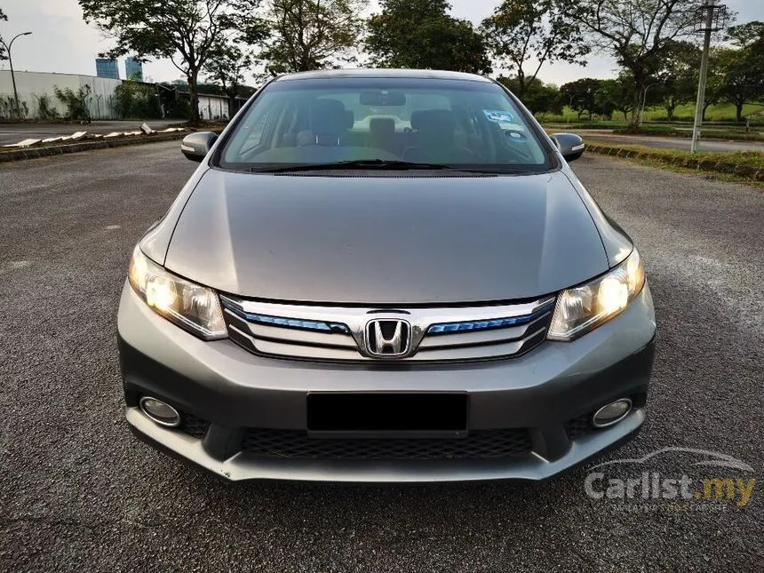 2013 Honda Civic i-VTEC Hybrid Sedan