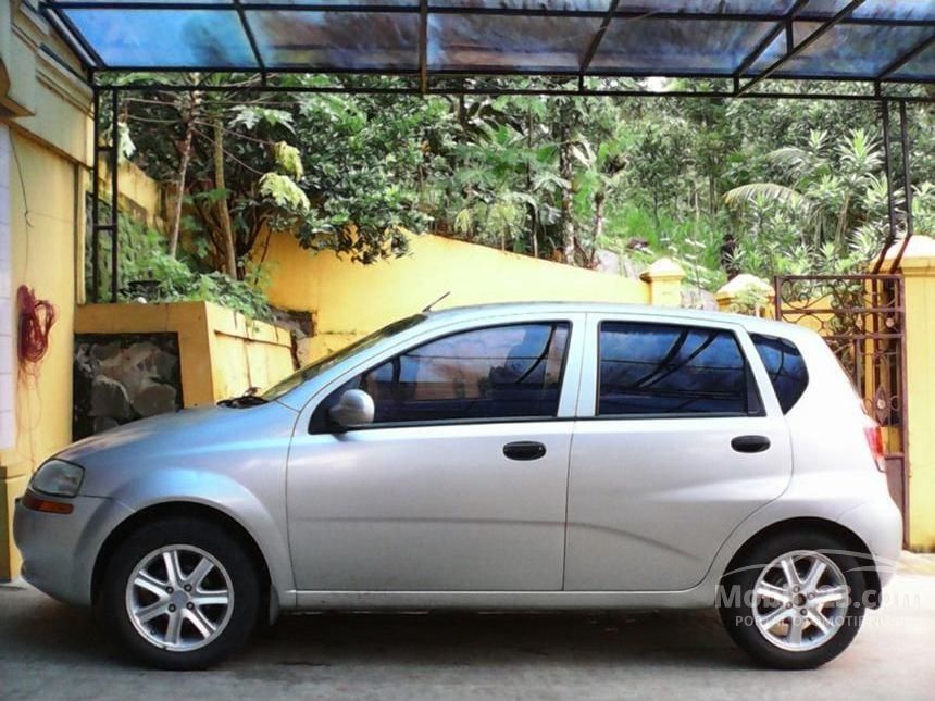 Jual Mobil Chevrolet Aveo 2004 1 5 Di Jawa Tengah Manual Compact Car City Car Silver Rp 65 000 000 2549133 Mobil123 Com