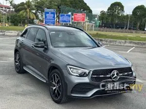 2022 Mercedes-Benz GLC300 2.0 4MATIC AMG Line SUV UNDER MERCEDES WARRANTY MILEAGE 24K KM