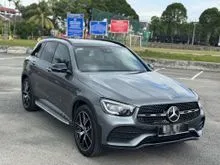 2022 Mercedes-Benz GLC300 2.0 4MATIC AMG Line SUV UNDER MERCEDES WARRANTY MILEAGE 24K KM