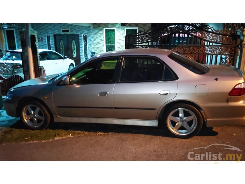 2000 Honda Accord Sedan