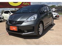 2013 Honda Jazz 1.5 (ปี 08-14) SV i-VTEC Hatchback AT