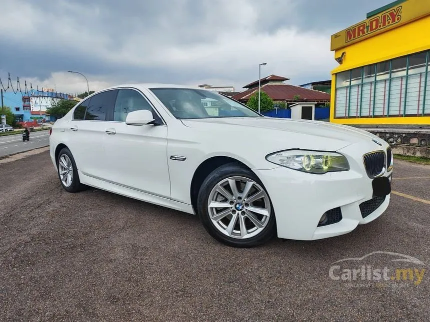 2012 BMW 520i Sedan