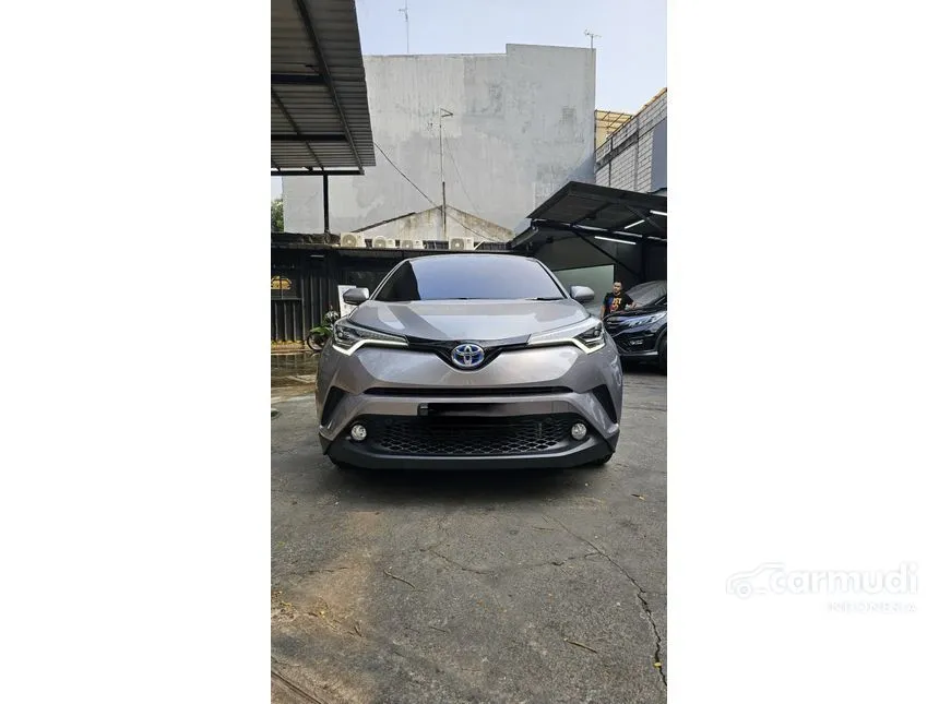 2020 Toyota C-HR Hybrid Wagon