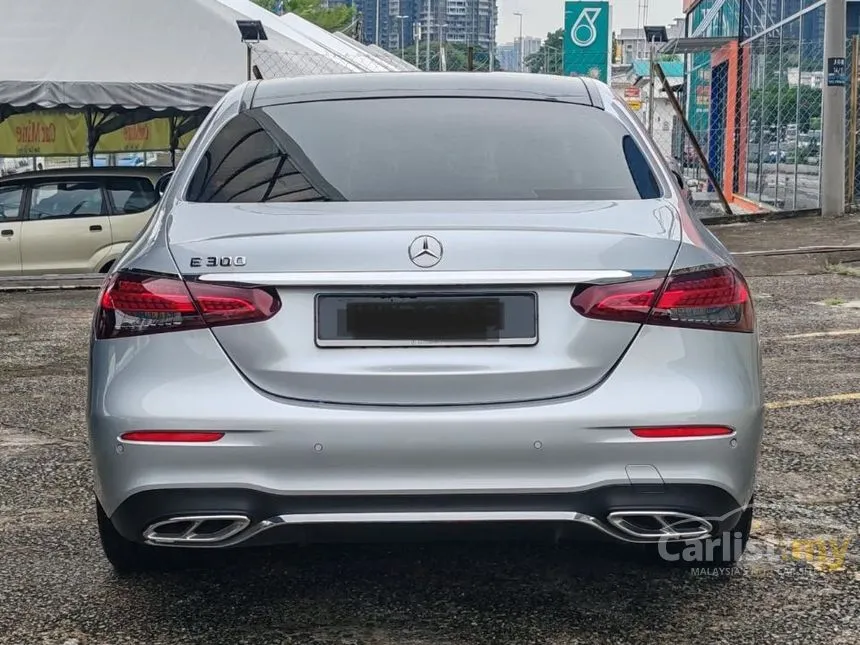 2022 Mercedes-Benz E300 AMG Line Sedan
