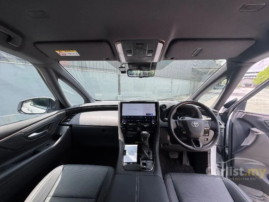 2024 Toyota Alphard Z 7-Seater MPV