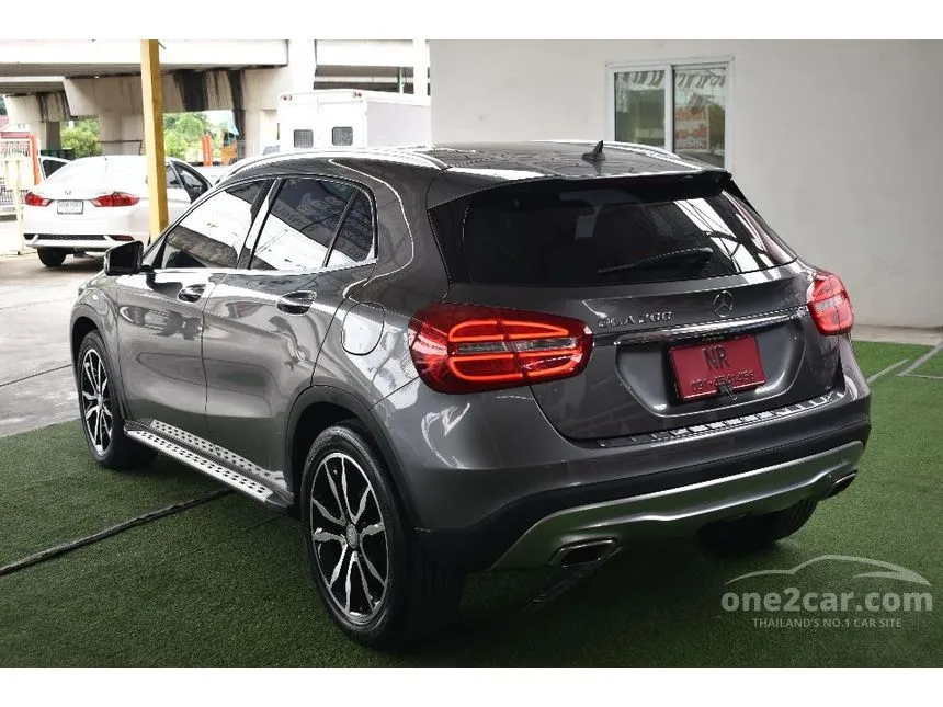 2016 Mercedes-Benz GLA200 Urban SUV