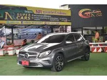2016 Mercedes-Benz GLA200 1.6 W156 (ปี 14-20) Urban SUV