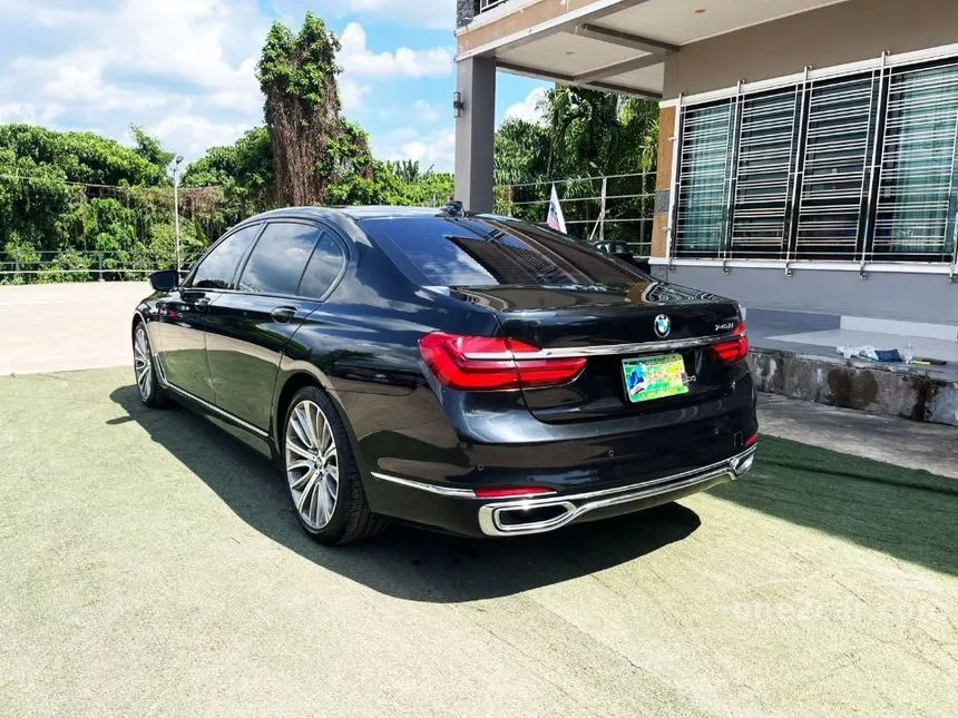 2017 BMW 740Li Pure Excellence Sedan