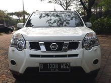 Genap, DP Ceper, Nissan Xtrail 2.5 ST Matic 2012, Putih