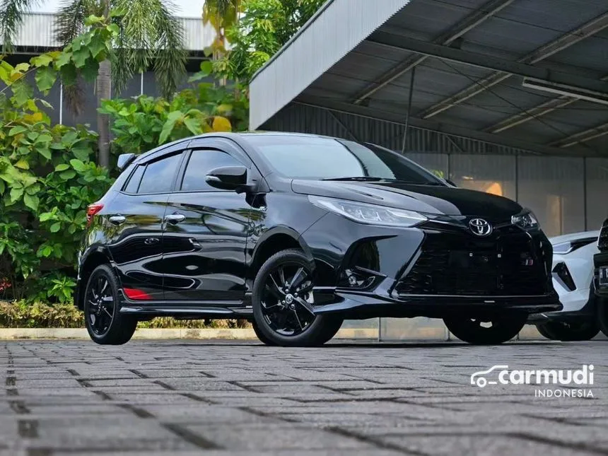 2024 Toyota Yaris S GR Sport Hatchback