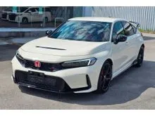 RAYA OFFER FREE 6 YEAR WARRANTY UNREG 2024 Honda Civic 2.0 Type R Hatchback FL5 WHITE / 20KM LOW MILEAGE / SHOWROOM CONDITION/ PROCESSING FEE RM1350