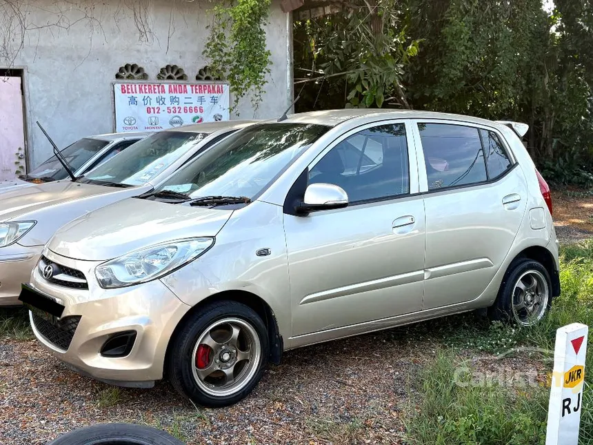 2011 Inokom i10 Hatchback