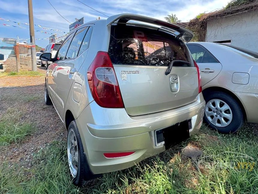 2011 Inokom i10 Hatchback