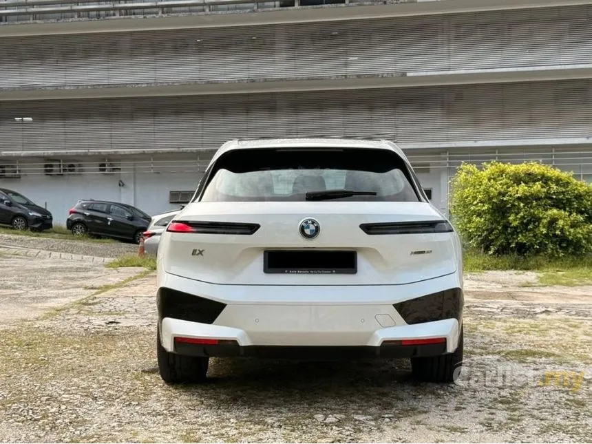 2023 BMW iX xDrive50 Sport SUV