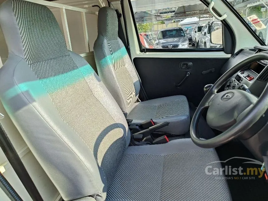 2017 Daihatsu Gran Max Panel Van