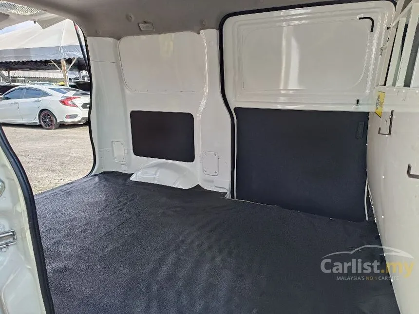 2017 Daihatsu Gran Max Panel Van