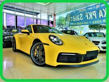 2019 Porsche 911 3.0 Carrera 4S Coupe CERAMIC BRAKE PCCB LED MATRIX SPORT CHRONO SPORT EXHAUST 18 WAYS ELEC SEAT PDCC REAR AXLE STER SURROUND CAM