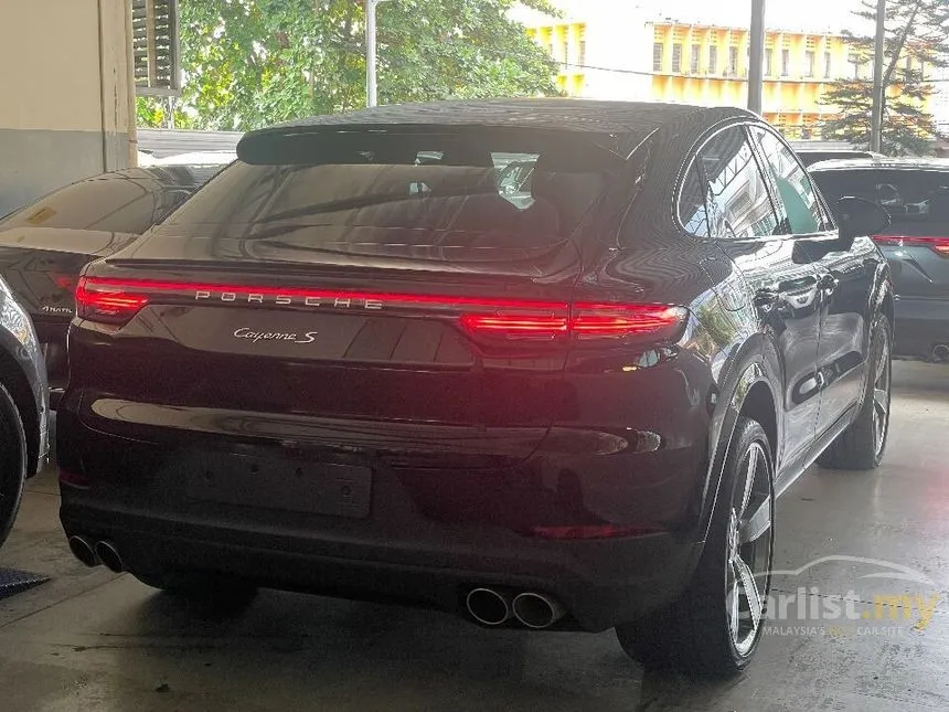 2020 Porsche Cayenne S Coupe