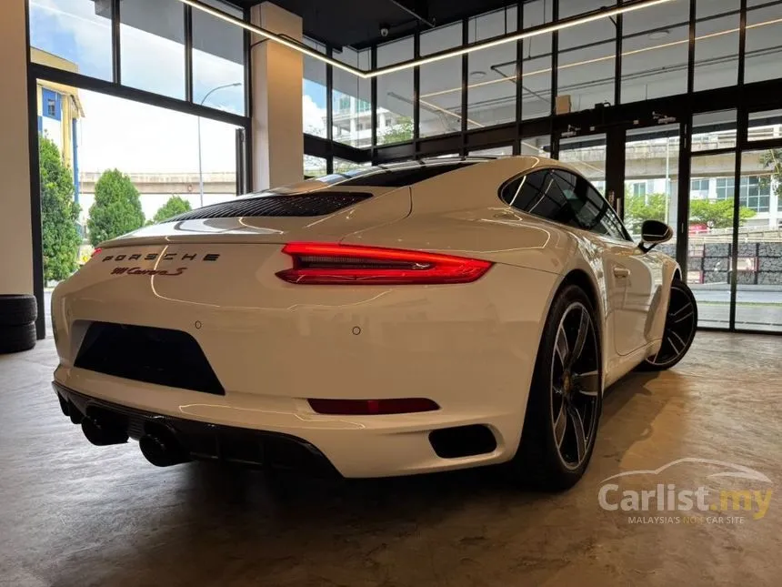 2018 Porsche 911 Carrera S Coupe