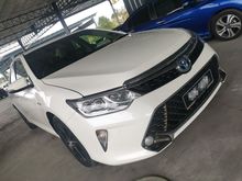 2015 Toyota Camry 2.5 Hybrid Sedan