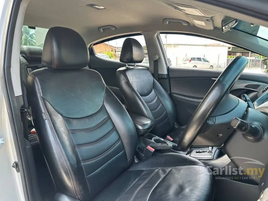 2015 Hyundai Elantra Premium Sedan