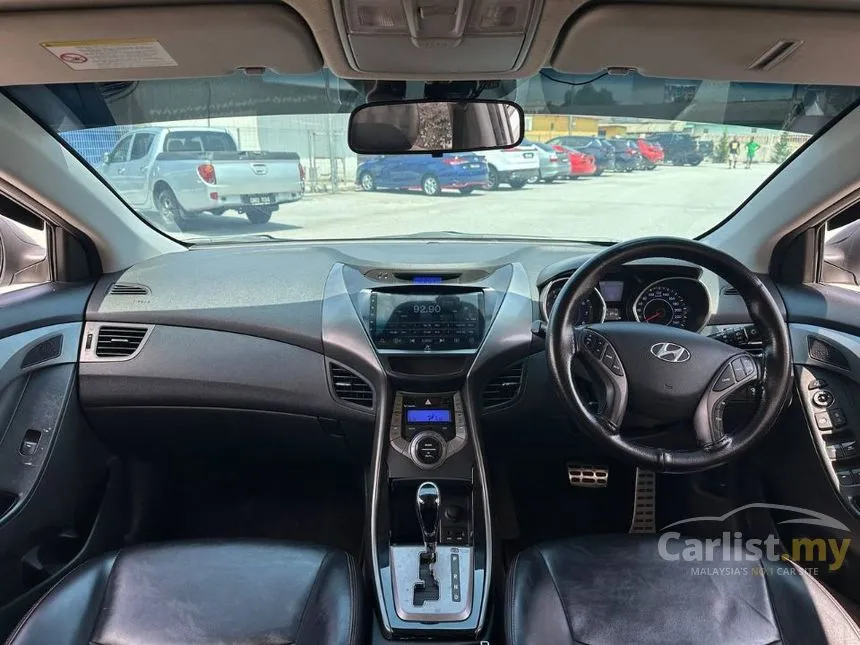 2015 Hyundai Elantra Premium Sedan
