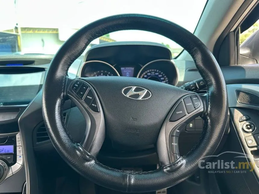 2015 Hyundai Elantra Premium Sedan