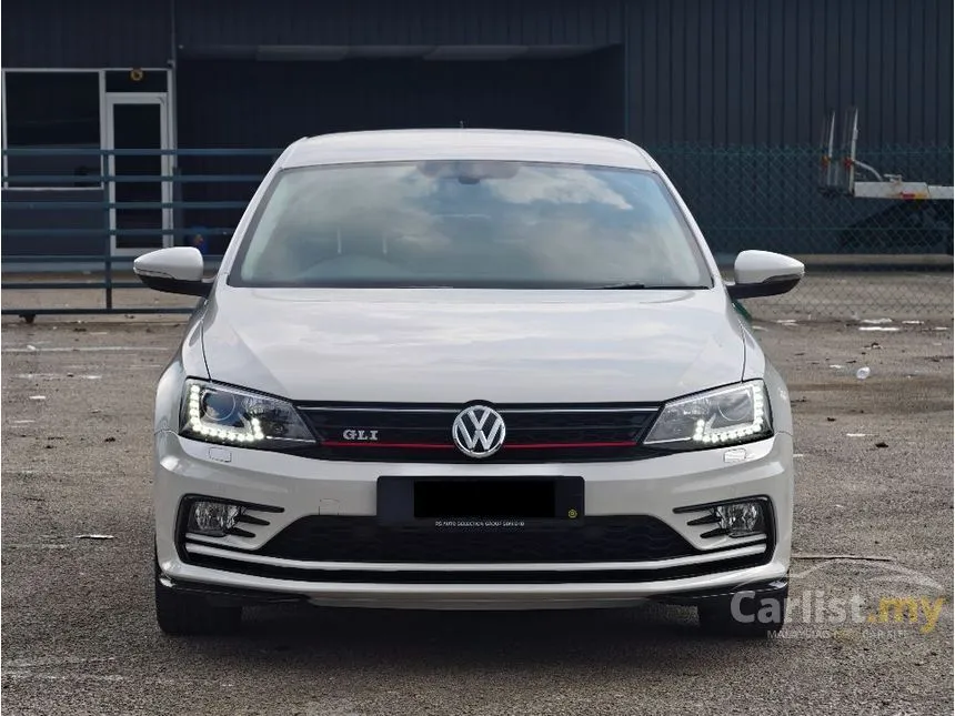 2018 Volkswagen Jetta TSI Highline Sedan