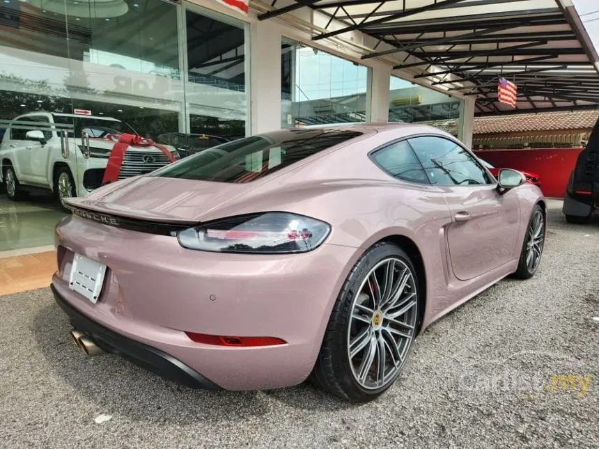 2022 Porsche 718 Cayman Coupe