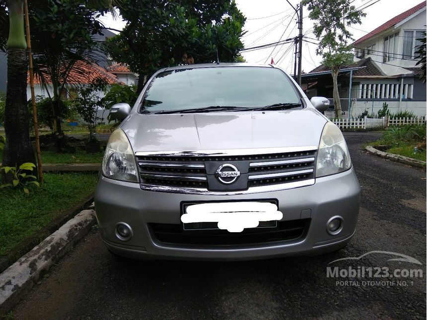 Jual Mobil  Nissan  Grand  Livina  2010 Ultimate  1 5 di Banten 