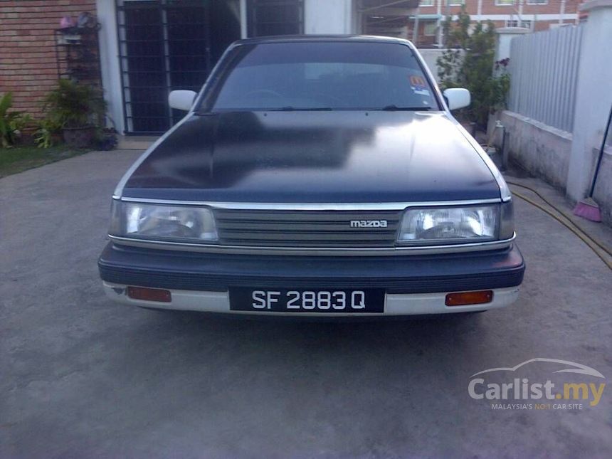 1989 Mazda 929
