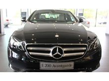 2019 Mercedes Benz E200 2.0 Avantgarde Sedan -- NEW DEAL -