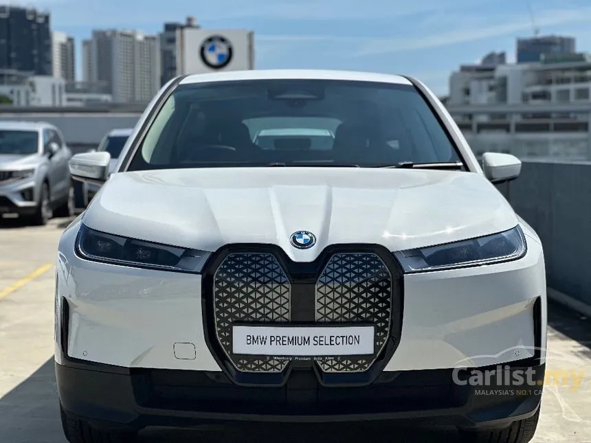 2023 BMW iX xDrive40 SUV