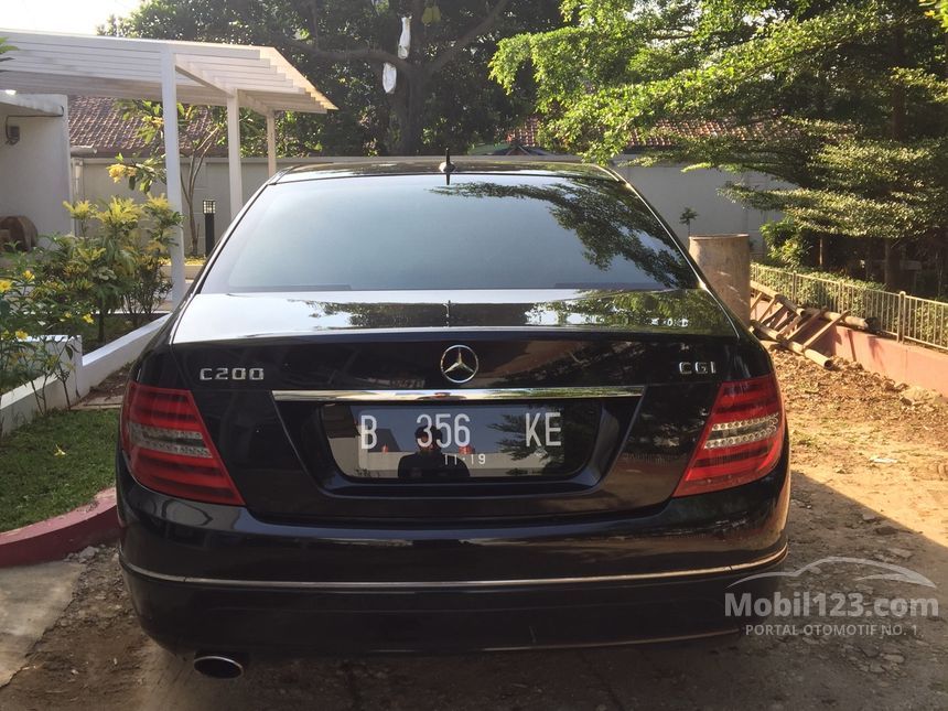 2007 Mercedes-Benz C200K Kompressor Sedan