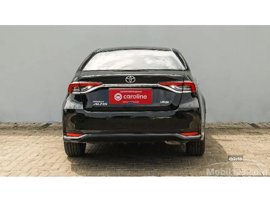 2021 Toyota Corolla Altis V Sedan