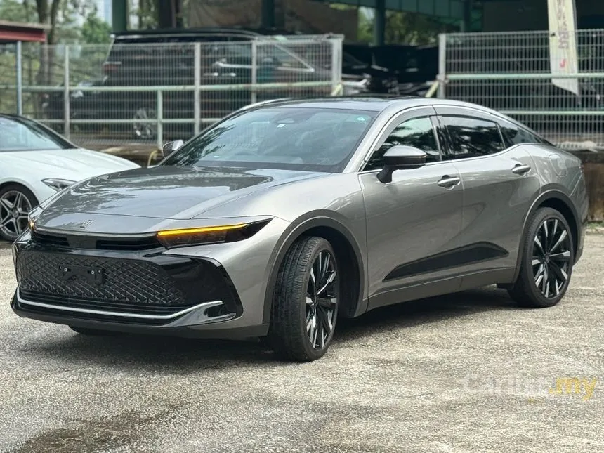 2023 Toyota Crown RS Advance Sedan