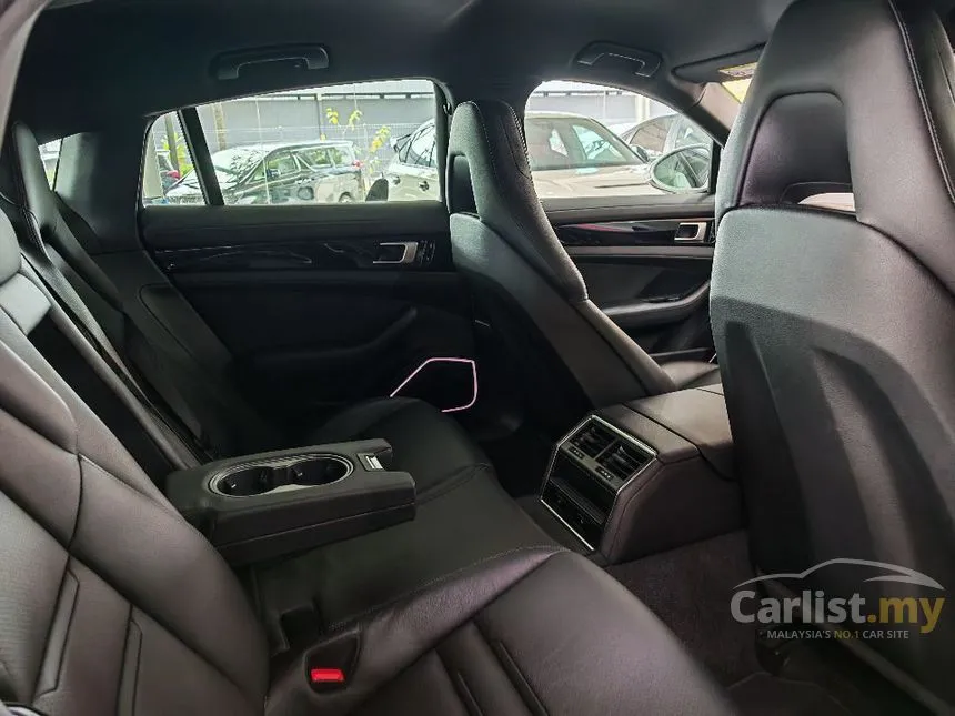 2021 Porsche Panamera Hatchback