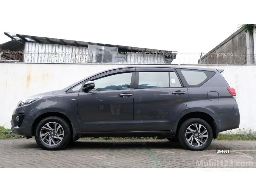 2022 Toyota Kijang Innova G MPV