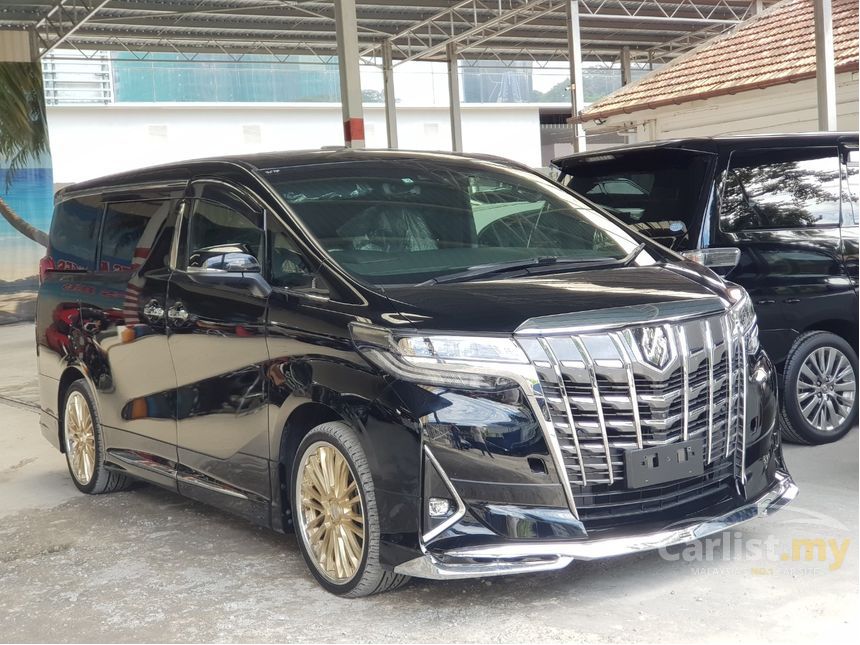 Toyota alphard executive lounge