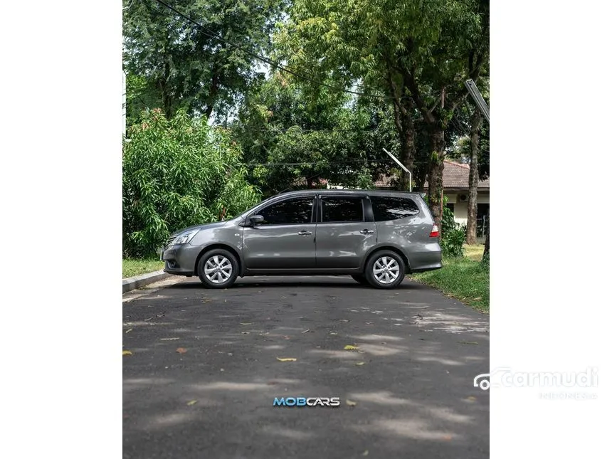2014 Nissan Grand Livina SV MPV
