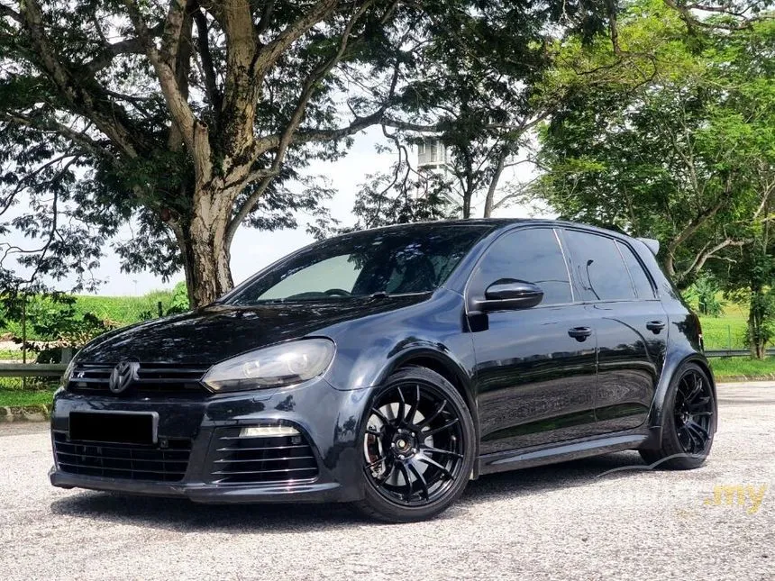 2011 Volkswagen Golf R Hatchback