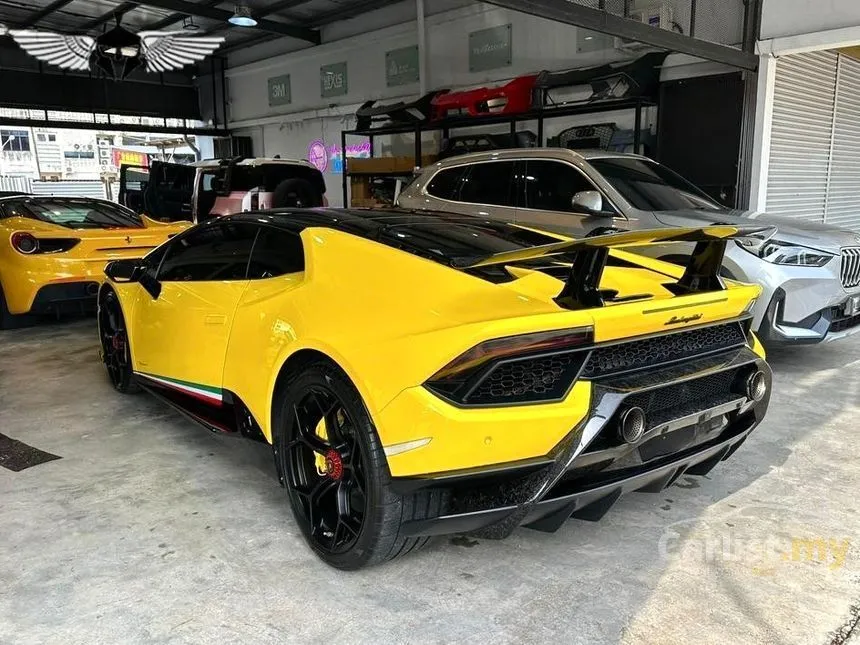 2018 Lamborghini Huracan Performante Coupe
