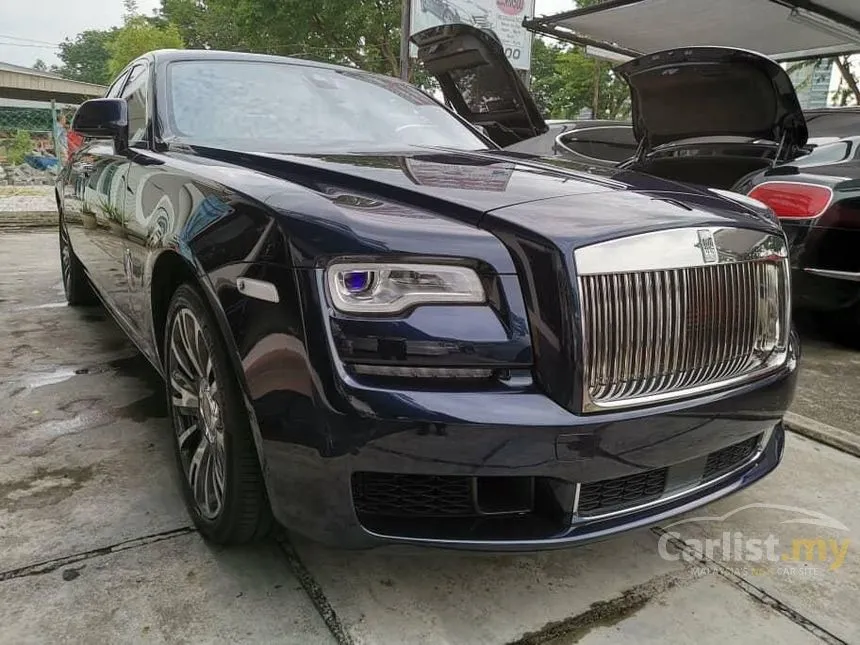 2017 Rolls-Royce Ghost Extended Wheelbase Sedan
