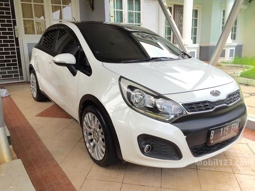 Jual Mobil Kia Rio 12 Ub 1 4 Di Jawa Barat Manual Hatchback Putih Rp 131 000 000 Mobil123 Com