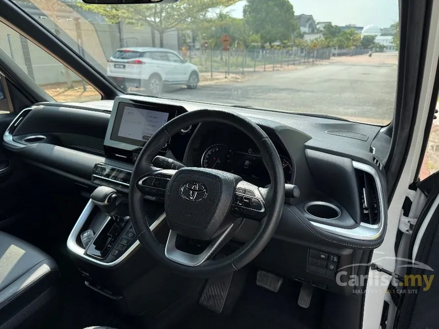 2023 Toyota Noah S-Z MPV