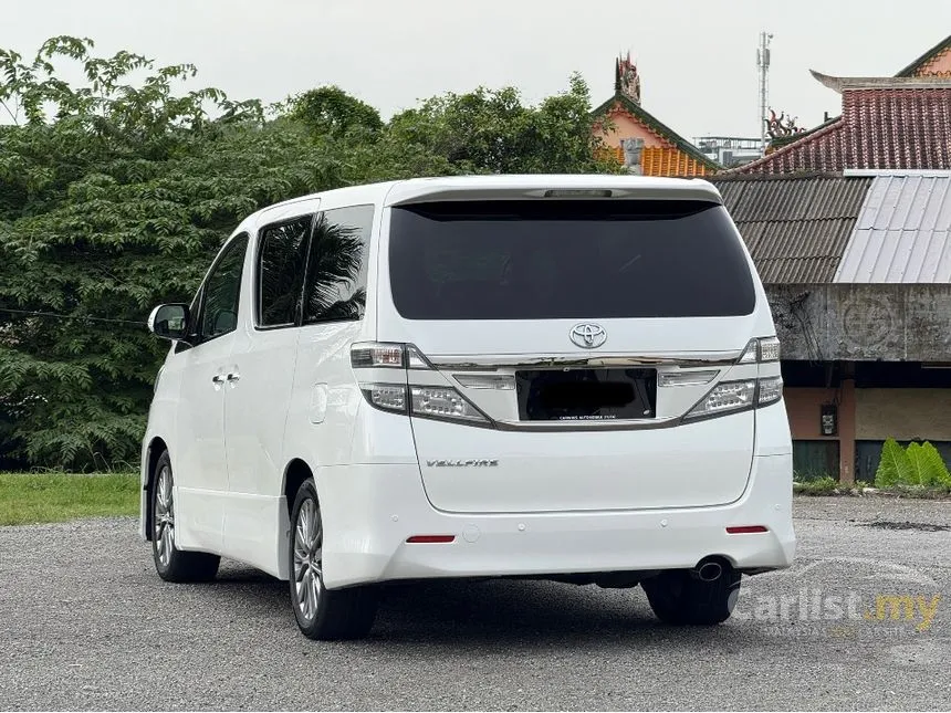 2013 Toyota Vellfire Z Golden Eyes MPV
